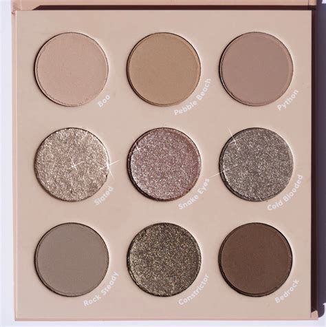 that's taupe eyeshadow palette.